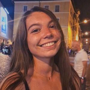 Meet your Posher, Annie